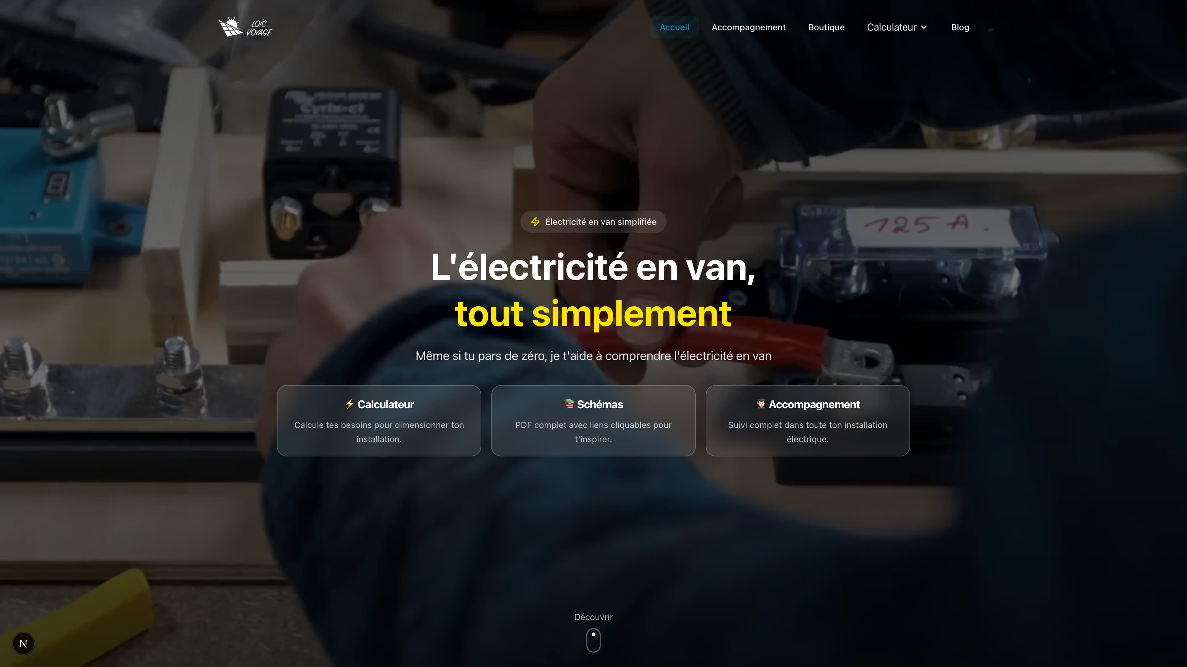 Loïc Voyage - Électricité en van